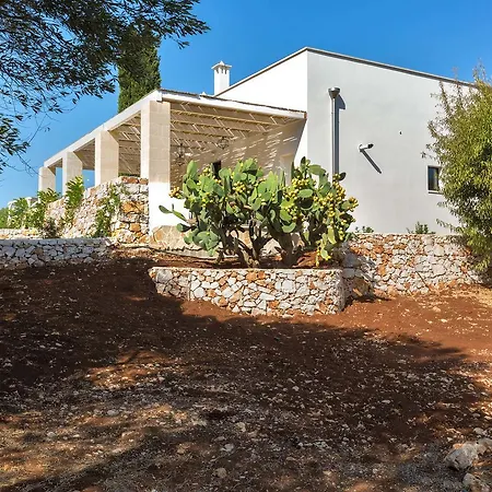 Casale Con Cipresso Вилла *